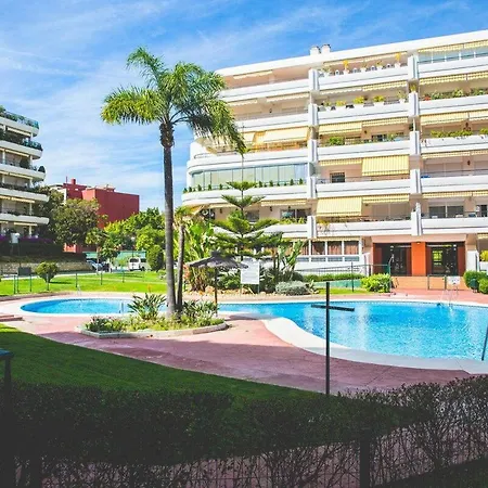 Moderno En Guadalmina Golf - Appartamento *